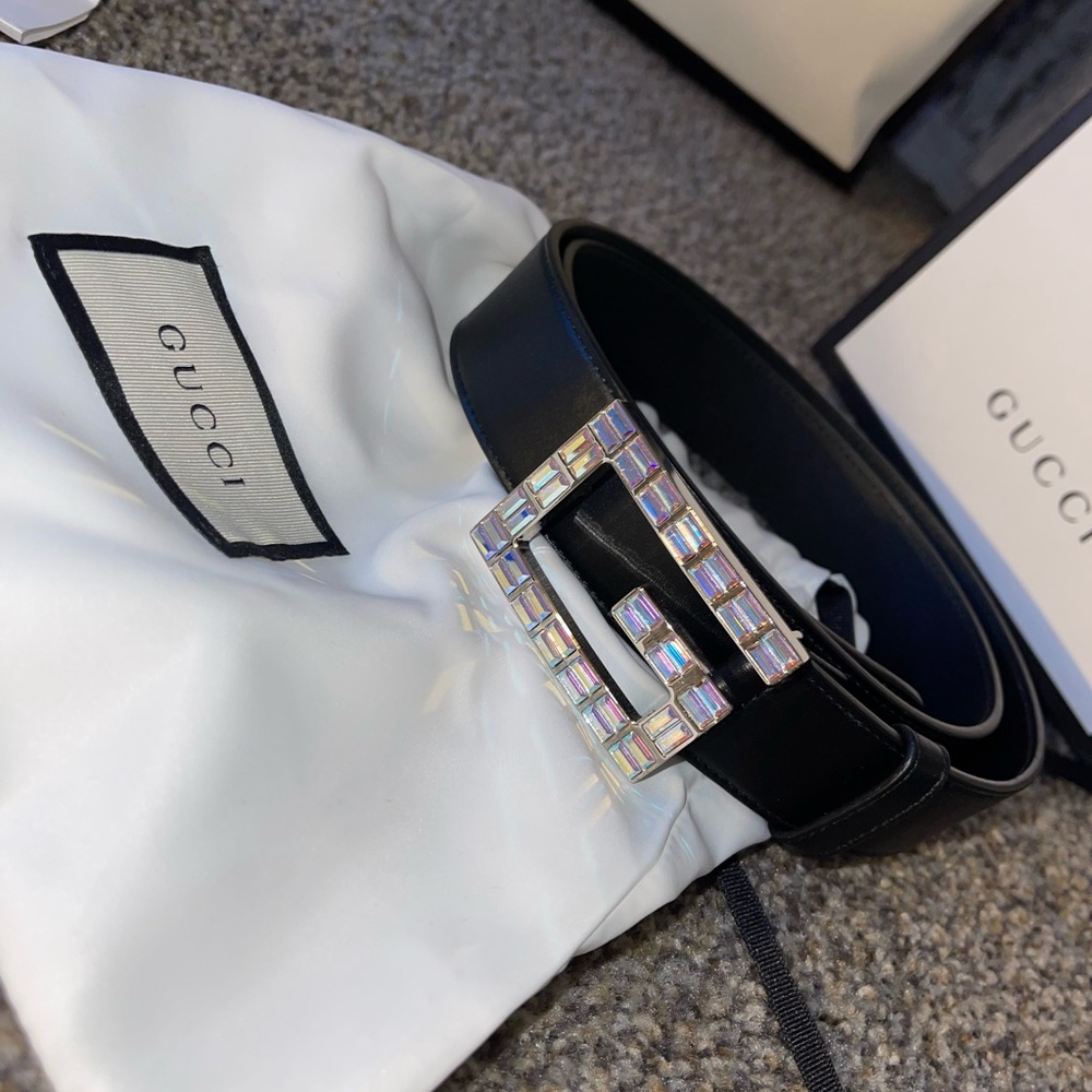 Gucci belt (womans)